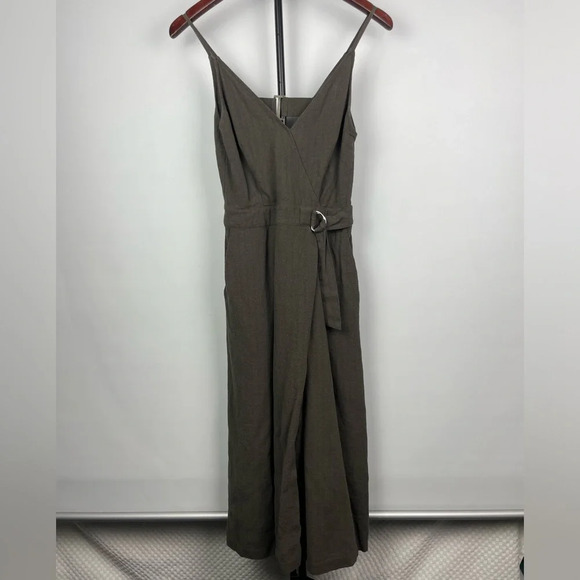 Astr Pants - ASTR The Label Green Textured Cropped Wide Leg Jumpsuit‎